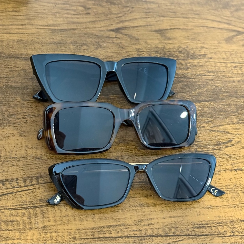 Sunglasses bundle - Picture 2 of 2